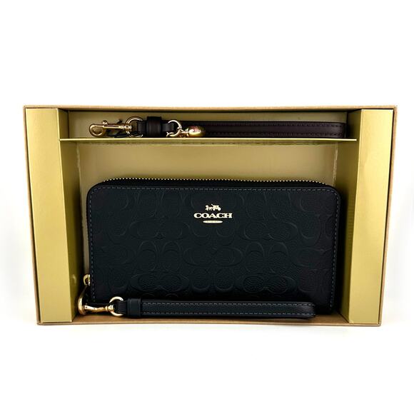 Coach Boxed Long Zip Around Wallet In Signature Leather in Black CF464 - Picture 1 of 8